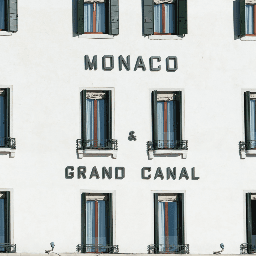 Hotel Monaco & Grand Canal