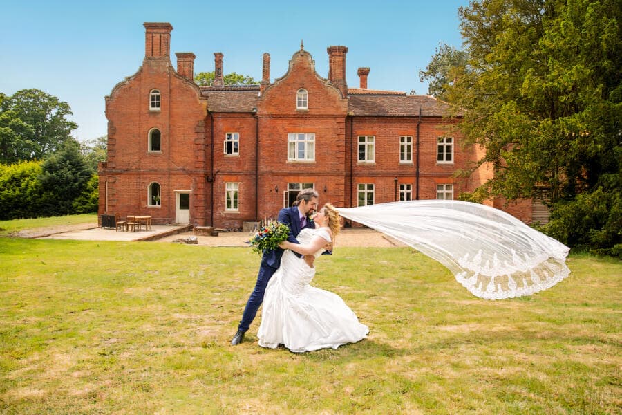 Bessingham Manor